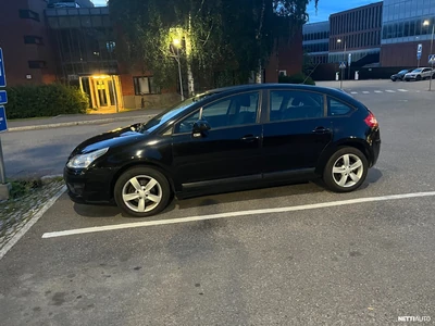 Citroen C4 2009, photo 6/14