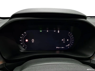 Volvo XC40 B3 MHEV Plus 2026, kuva 7/16