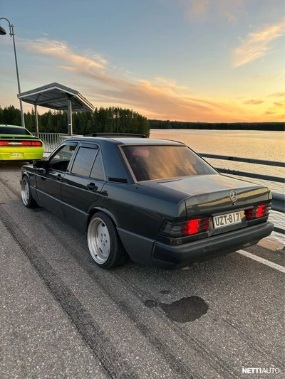 Mercedes-Benz 190 1991, kuva 4/9