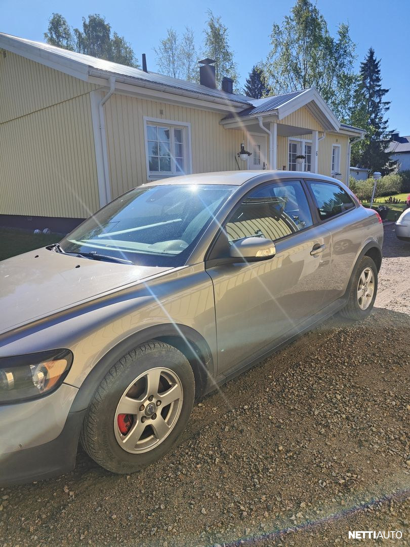 Volvo C30