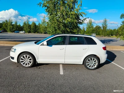 Audi A3 2010, kuva 7/10