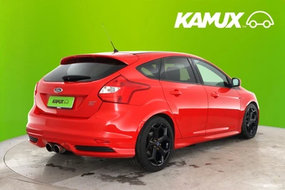 Ford Focus 2,0 EcoBoost 250 HV M6 ST 2014, photo 4/29