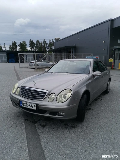 Mercedes-Benz E 2006, photo 5/14