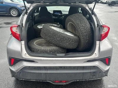 Toyota C-HR 1,8 Hybrid Active 2017, kuva 3/10