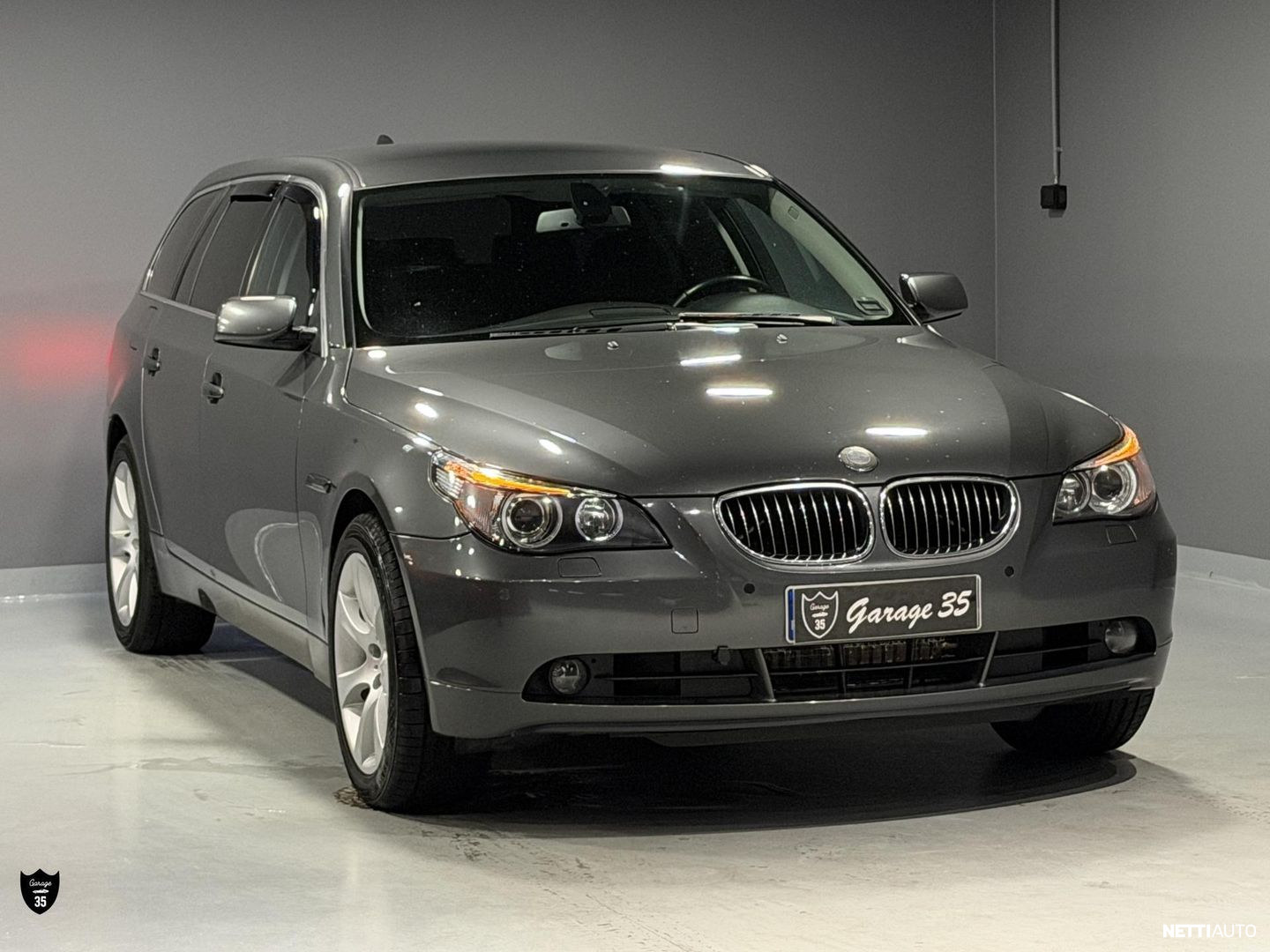 BMW 525