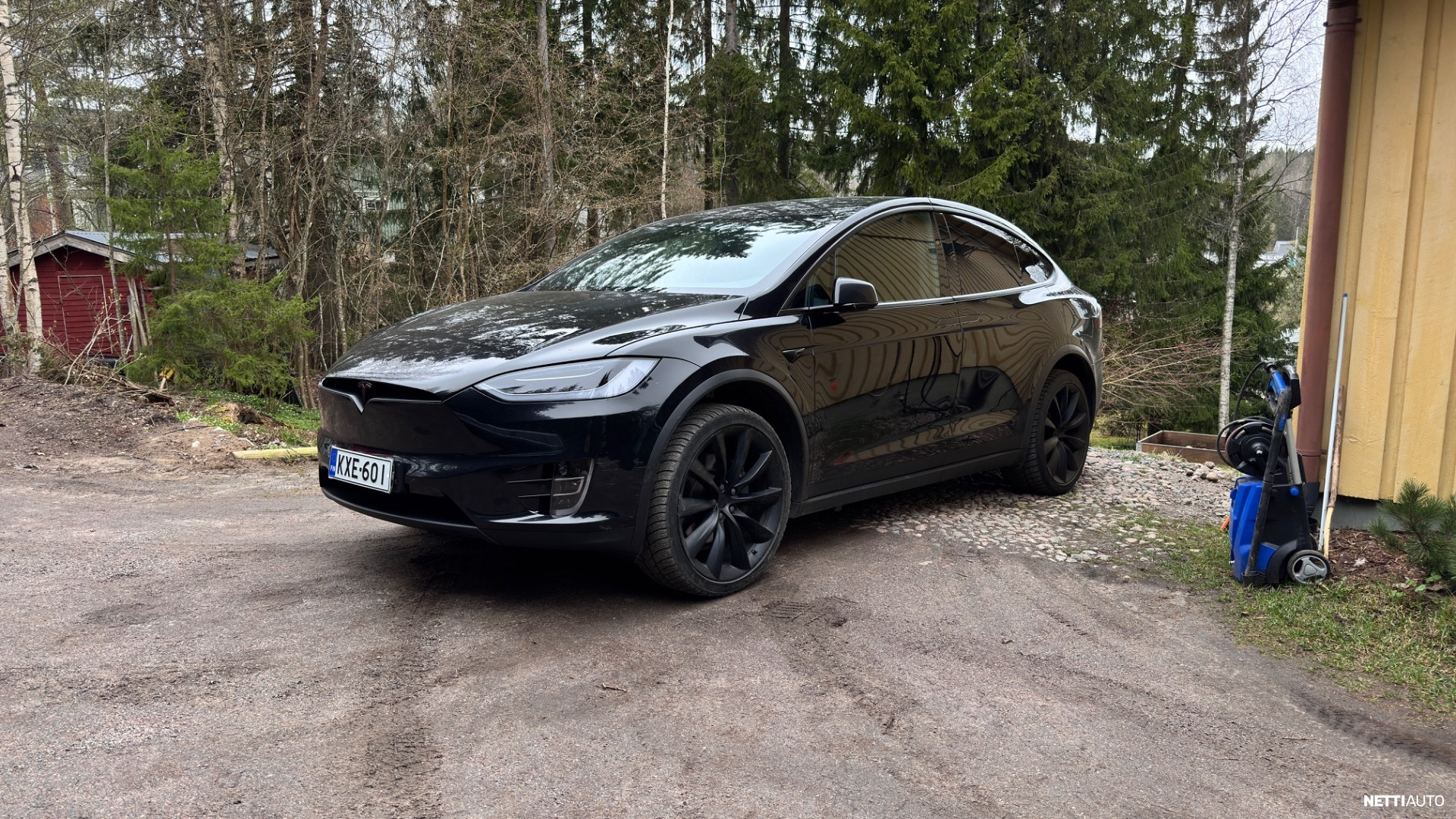 Tesla Model X