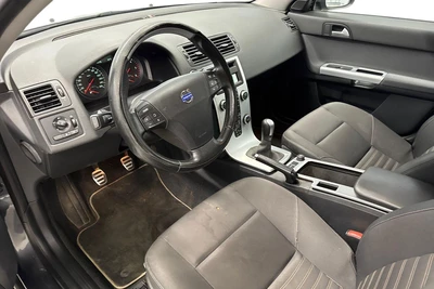 Volvo V50 1,6D DRIVe S/S Classic 2011, photo 6/25