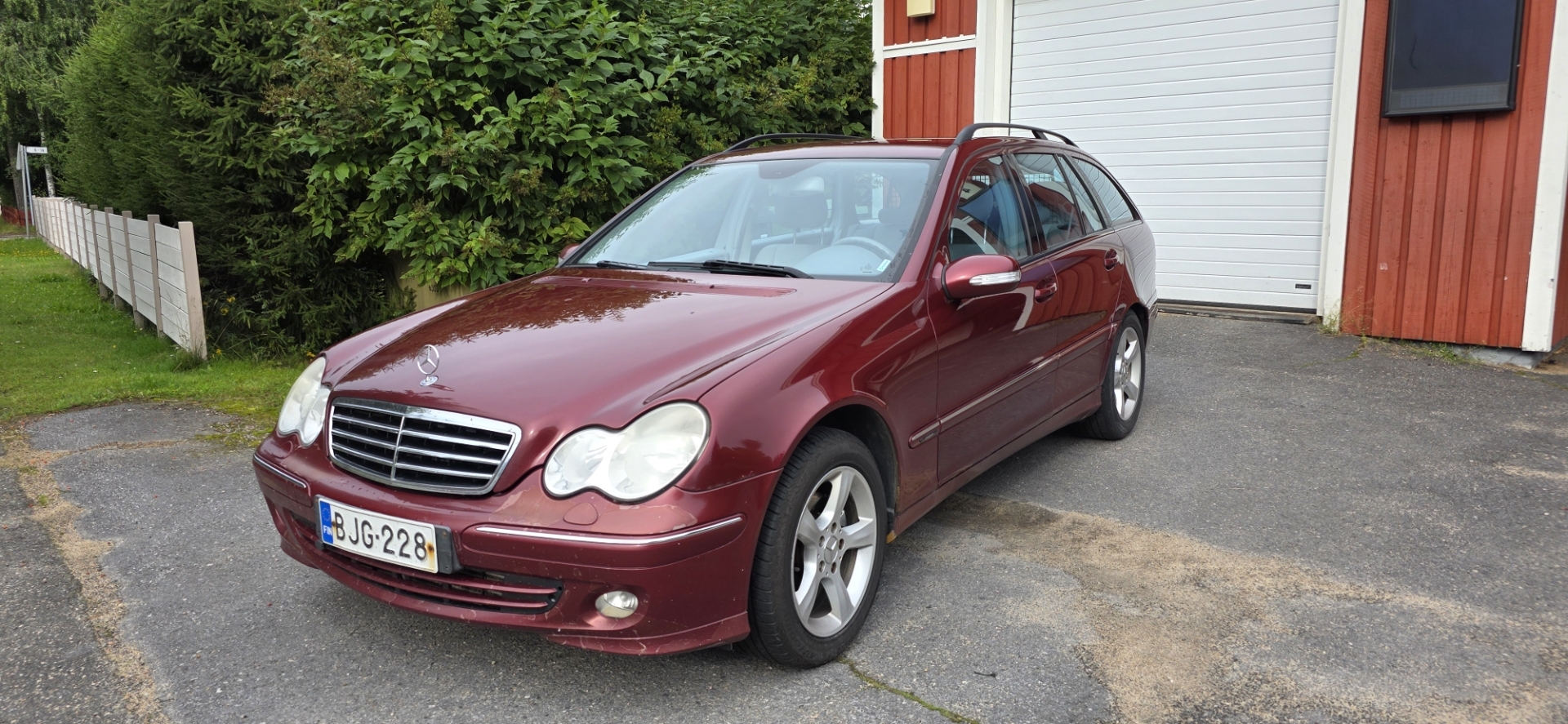 Mercedes-Benz C 200