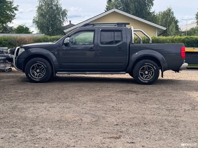 Nissan Navara 2008, photo 6/31