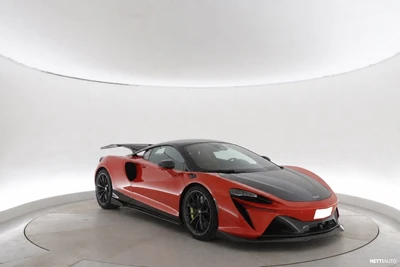 McLaren Artura 2023, kuva 7/19