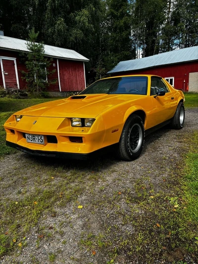 Chevrolet Camaro 1982, kuva 2/11