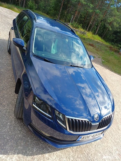 Skoda Octavia Combi 1,6 TDI Ambition 2018, kuva 7/8