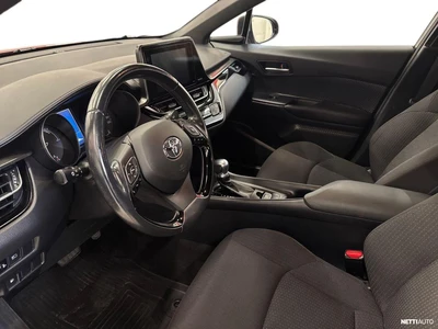 Toyota C-HR 1,8 Hybrid Active 2018, kuva 7/32