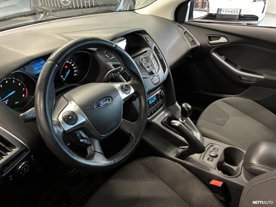 Ford Focus 2012, photo 6/7