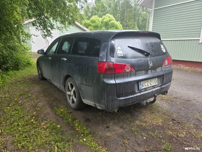 Honda Accord 2004, photo 3/10