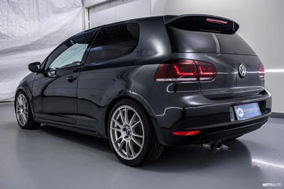 Volkswagen Golf 2010, kuva 3/42