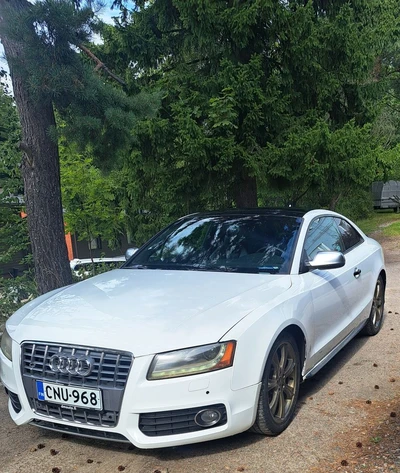 Audi S5 2011, kuva 4/24