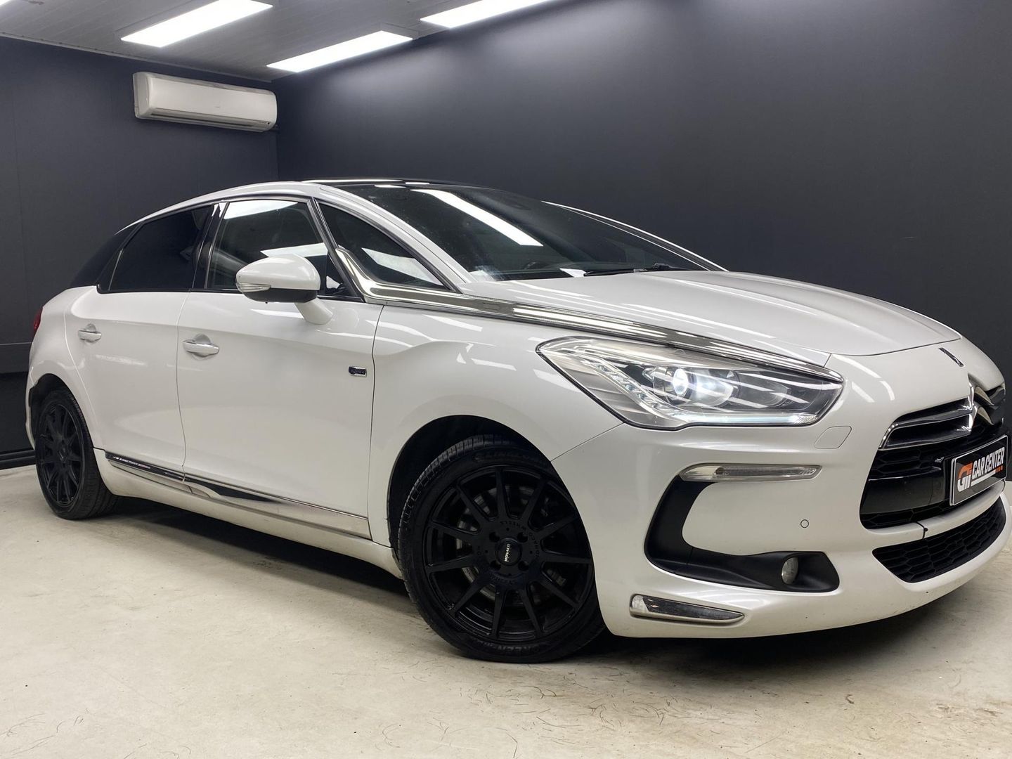 Citroen DS5