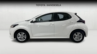 Toyota Yaris 1,5 Hybrid Active 2022, photo 2/18