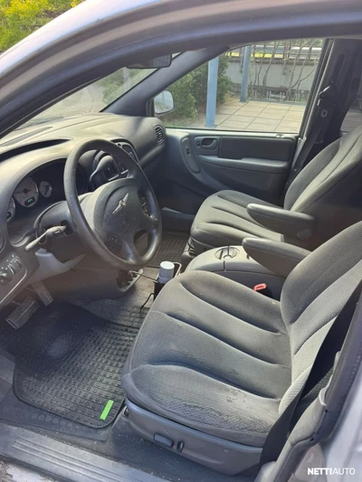 Chrysler Voyager 2005, photo 4/8