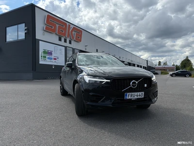 Volvo XC60 2021, photo 1/14