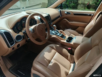 Porsche Cayenne 958 3.0 Diesel 2011, kuva 7/12
