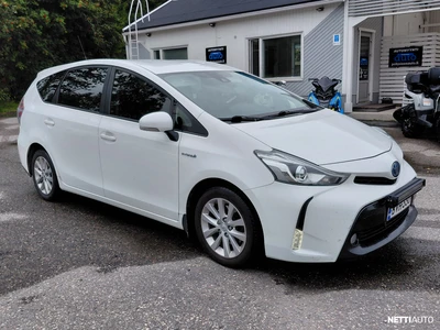 Toyota Prius+ 2018, photo 3/9