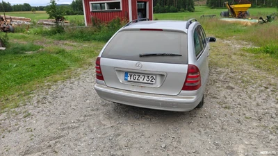 Mercedes-Benz C 2002, photo 6/12