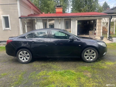 Opel Insignia 2009, kuva 2/8