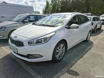 Kia Ceed 1,6 ISG EX SW EcoDynamics 2015, photo 2/4