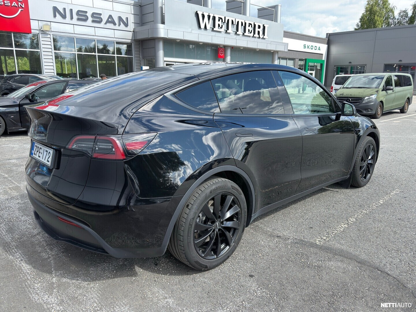 Tesla Model Y 2025, photo 4/7