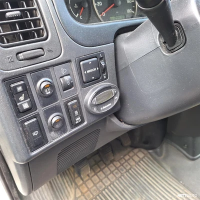Toyota Hiace 2,5 D-4D 4WD 117 5ov pitkä 2012, photo 7/10