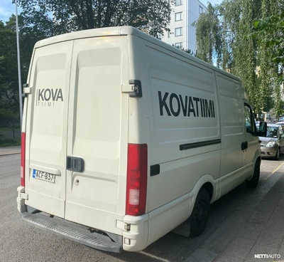 Iveco 35S11 2001, kuva 2/8