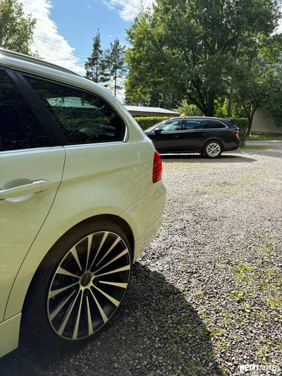 BMW 318 2012, photo 5/19