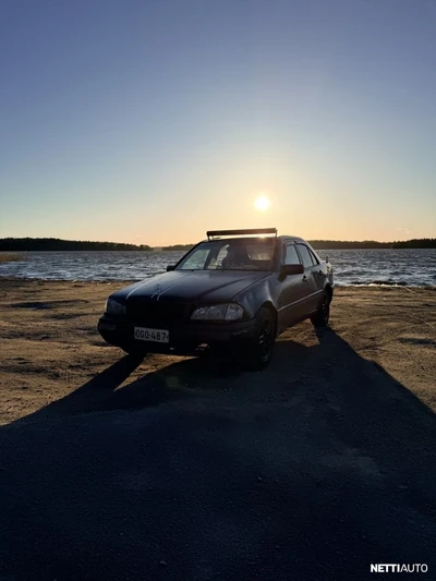 Mercedes-Benz 180 1996, kuva 5/6