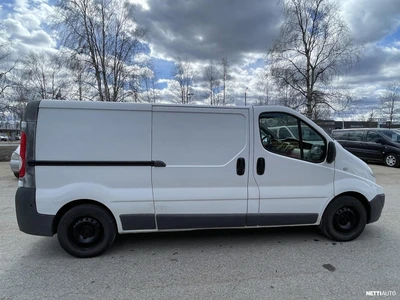 Renault Trafic 2.0 dCi 115 2012, photo 6/14