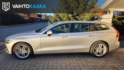 Volvo V60 2021, photo 3/8