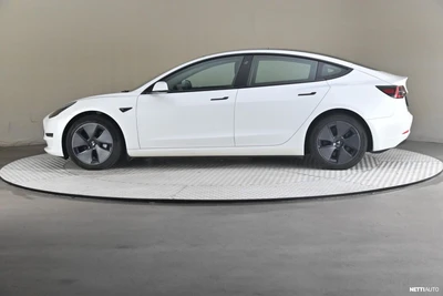 Tesla Model 3 Long Range AWD 2023, kuva 4/10