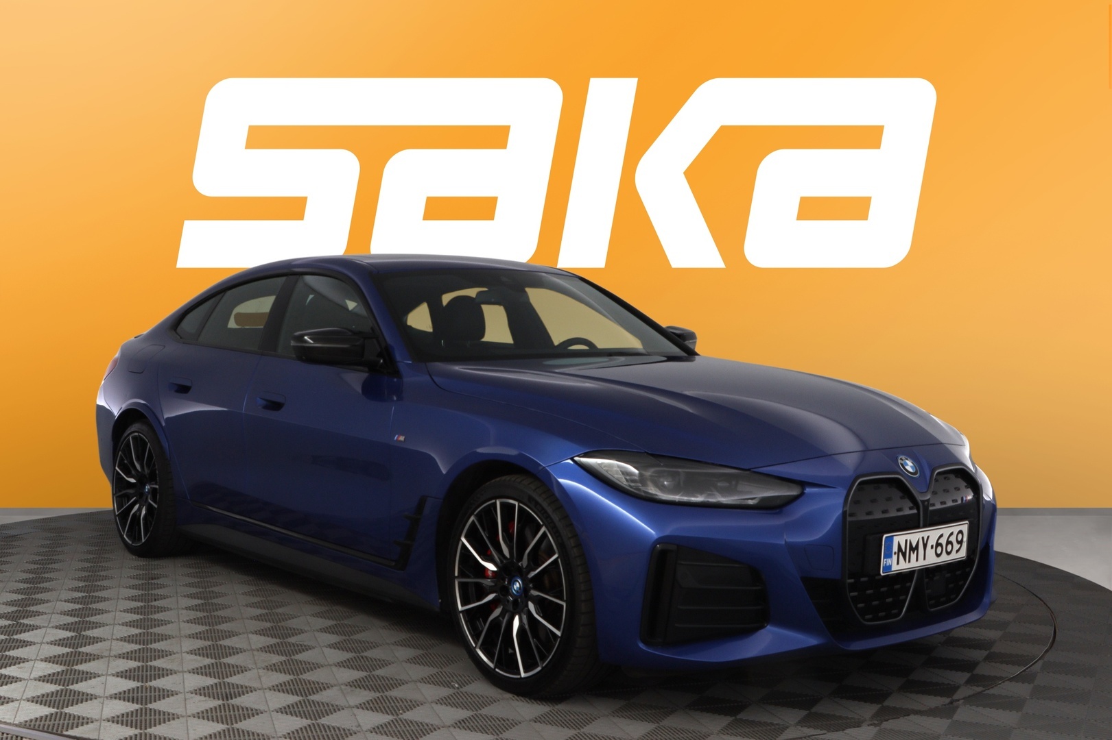 BMW i4 M50
