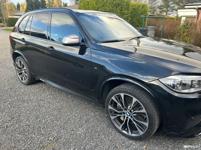 BMW X5 F15 M50d 2017, kuva 2/24