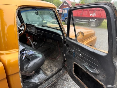 Ford F-250 1961, kuva 7/8