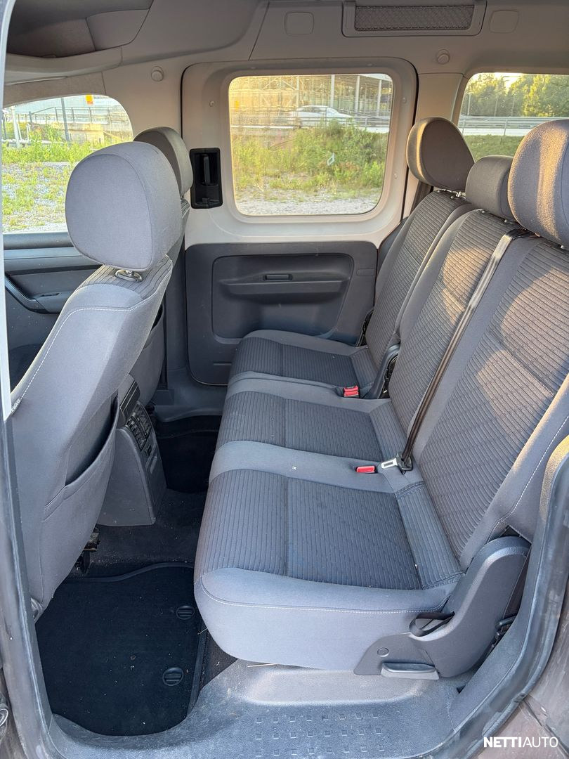 Volkswagen Caddy 2011, photo 7/8
