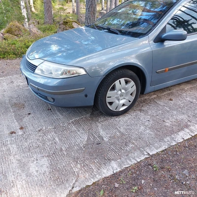 Renault Laguna 2004, kuva 3/14