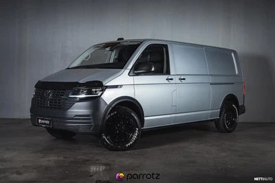 Volkswagen Transporter 2023, photo 1/15