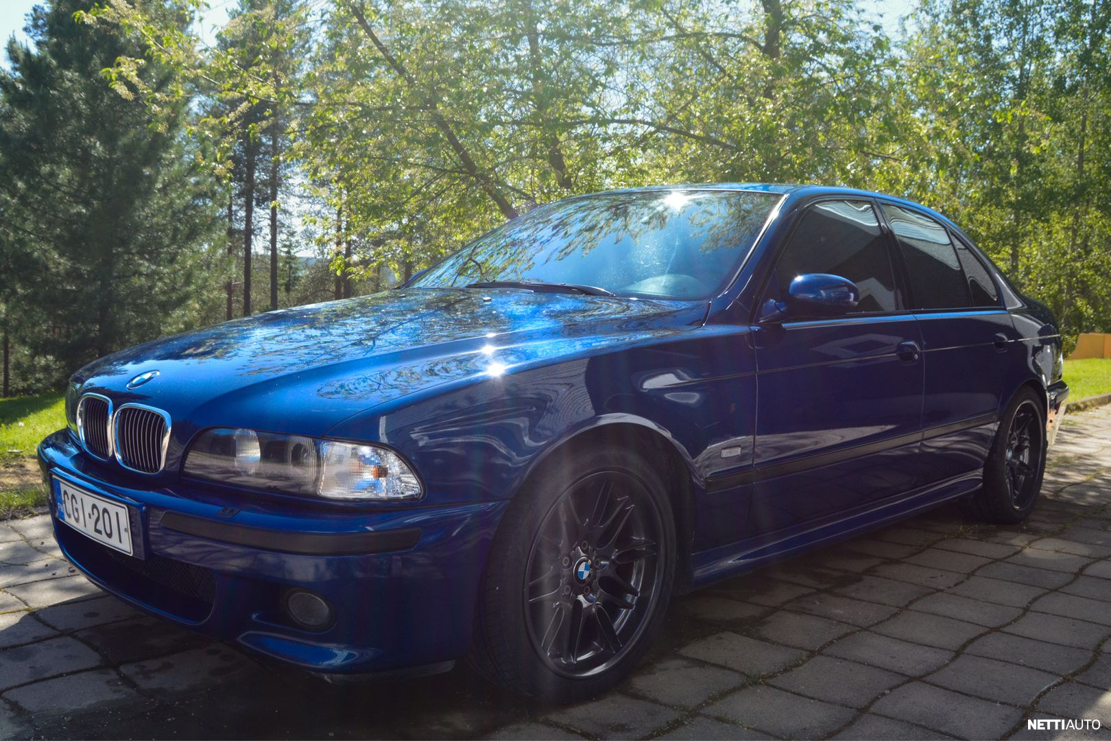 BMW M5