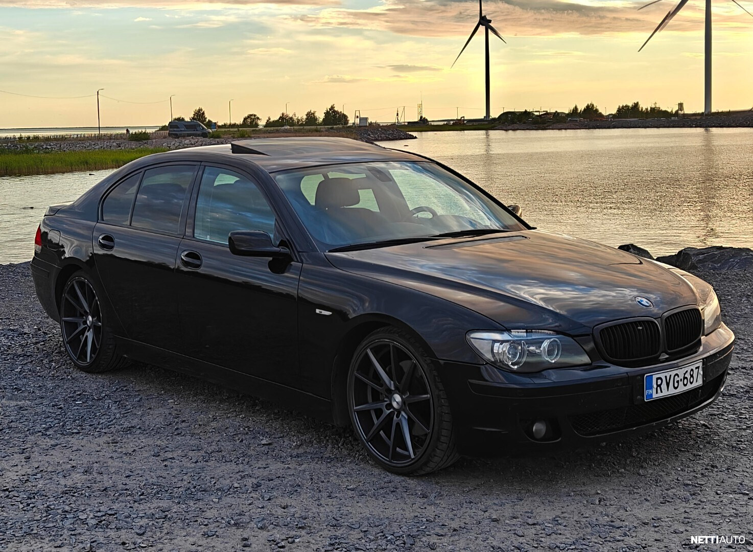 BMW 730