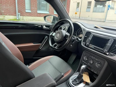 Volkswagen Beetle 2016, photo 3/3