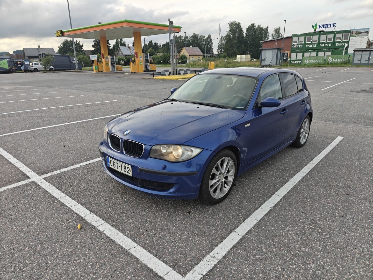 BMW 118