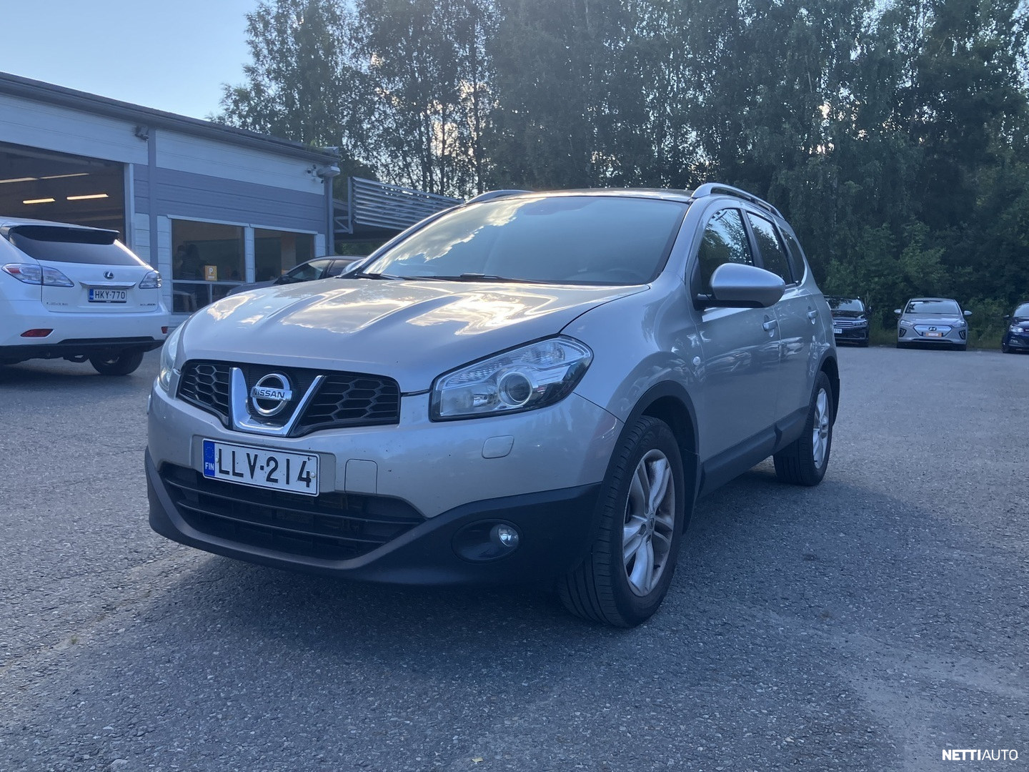 Nissan Qashqai+2
