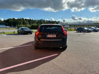 Volvo V60 D5 AWD Twin Engine Summum aut 2017, kuva 5/8